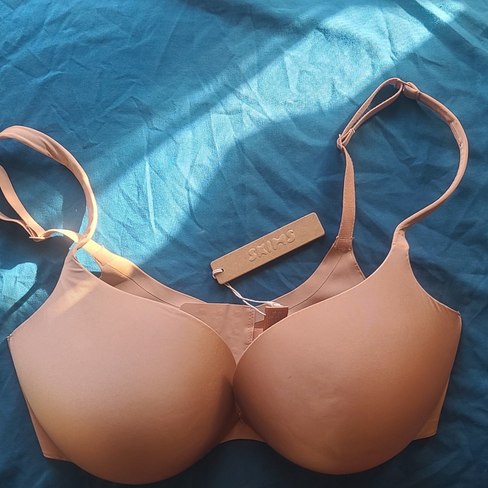 NWT!!! SKIMS ULTIMATE PUSH UP PLUNGE BRA - OCHRE - 36DD